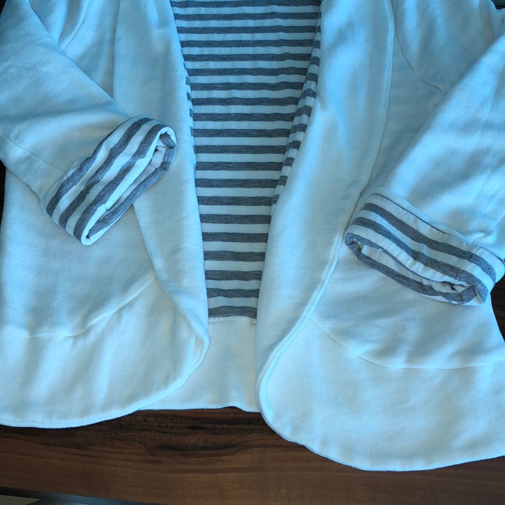 SO LOW WHITE SWEATSHIRT BLAZER HOODIE MEDIUM